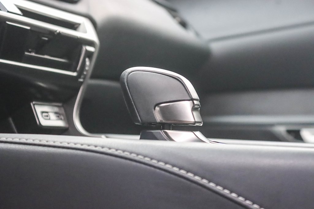 Thumbnail: 2025 Lexus RX - 25