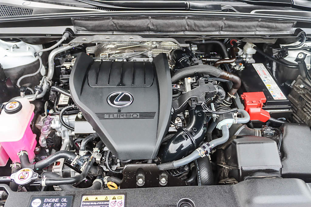 Thumbnail: 2025 Lexus RX - 7