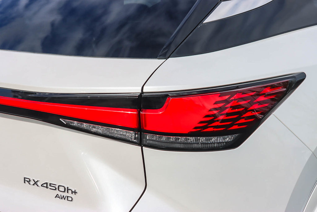 Thumbnail: 2024 Lexus RX - 20