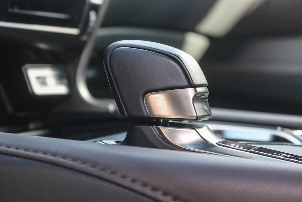 Thumbnail: 2024 Lexus RX - 25