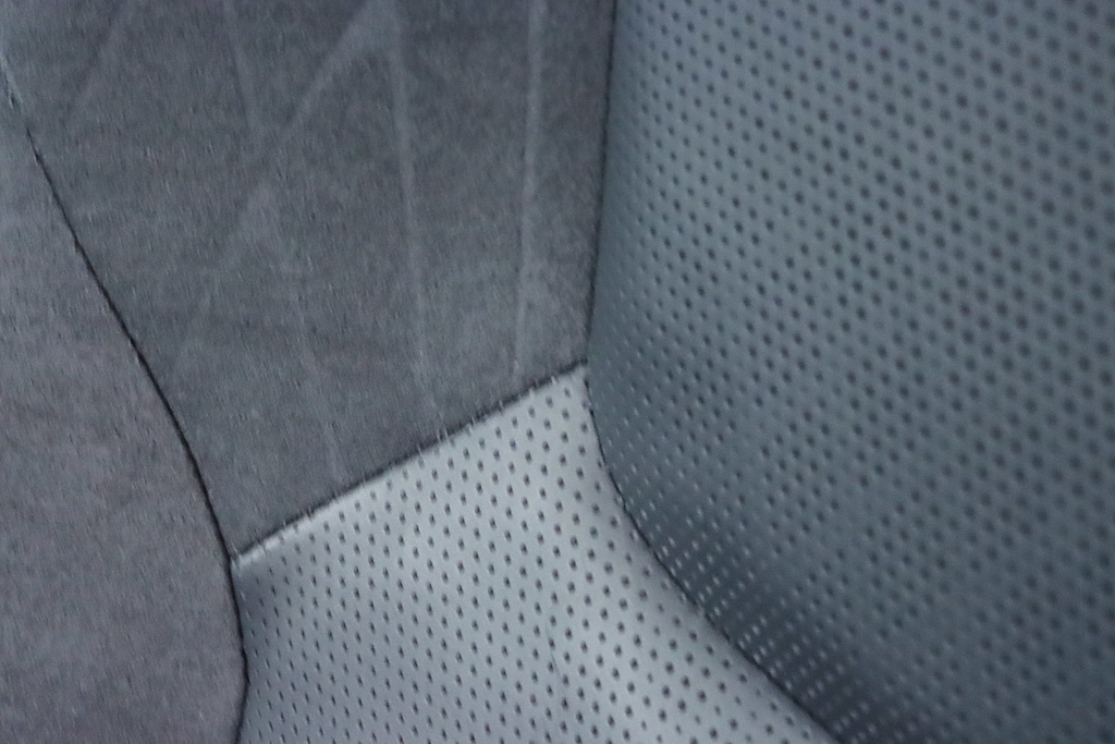 Thumbnail: 2025 Lexus RX - 26