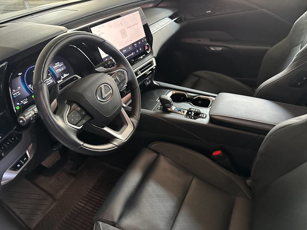 Thumbnail: 2025 Lexus RX - 9