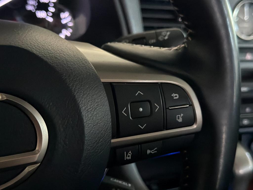 Thumbnail: 2019 Lexus RX - 31