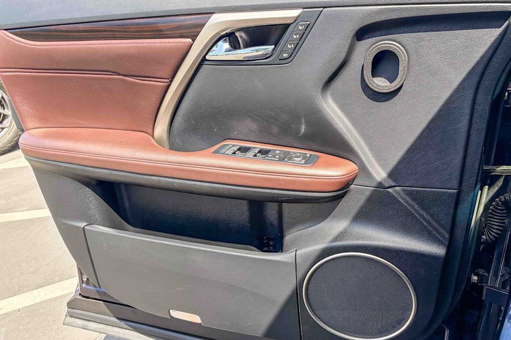 Thumbnail: 2019 Lexus RX - 23