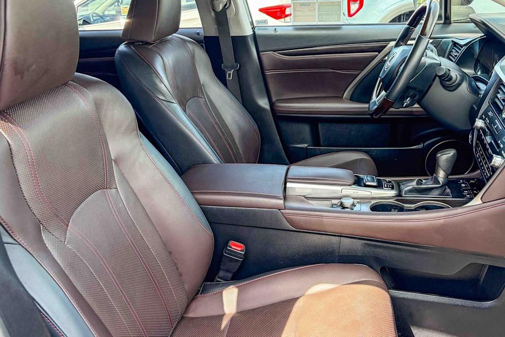 Thumbnail: 2019 Lexus RX - 9