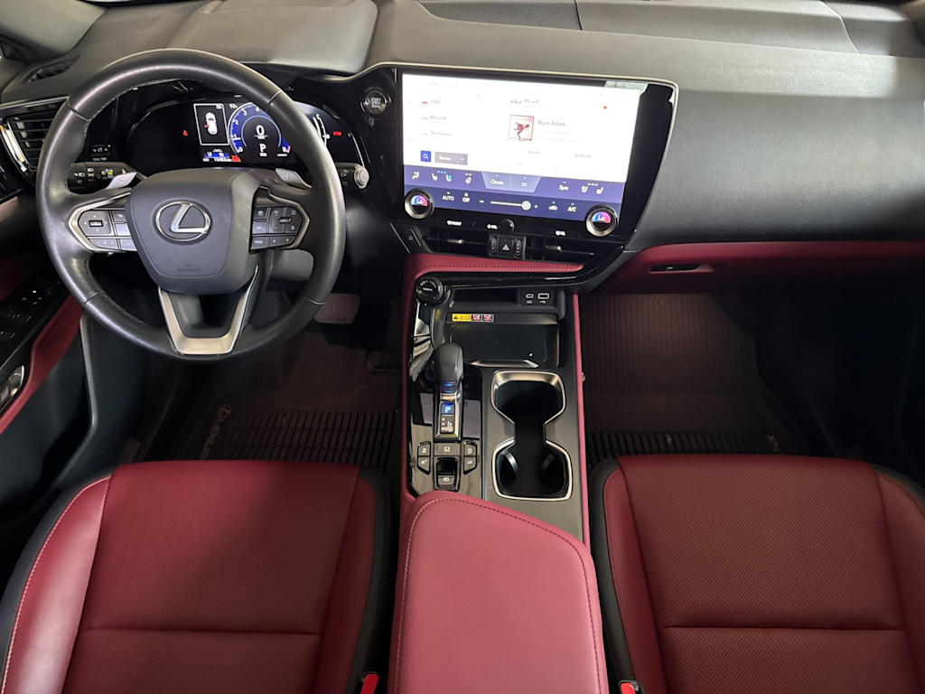 Thumbnail: 2025 Lexus ES - 2