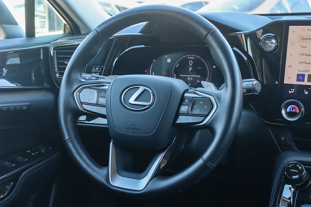 Thumbnail: 2025 Lexus ES - 9