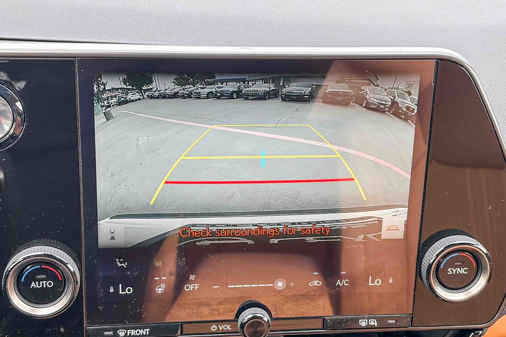 Thumbnail: 2024 Lexus ES - 26