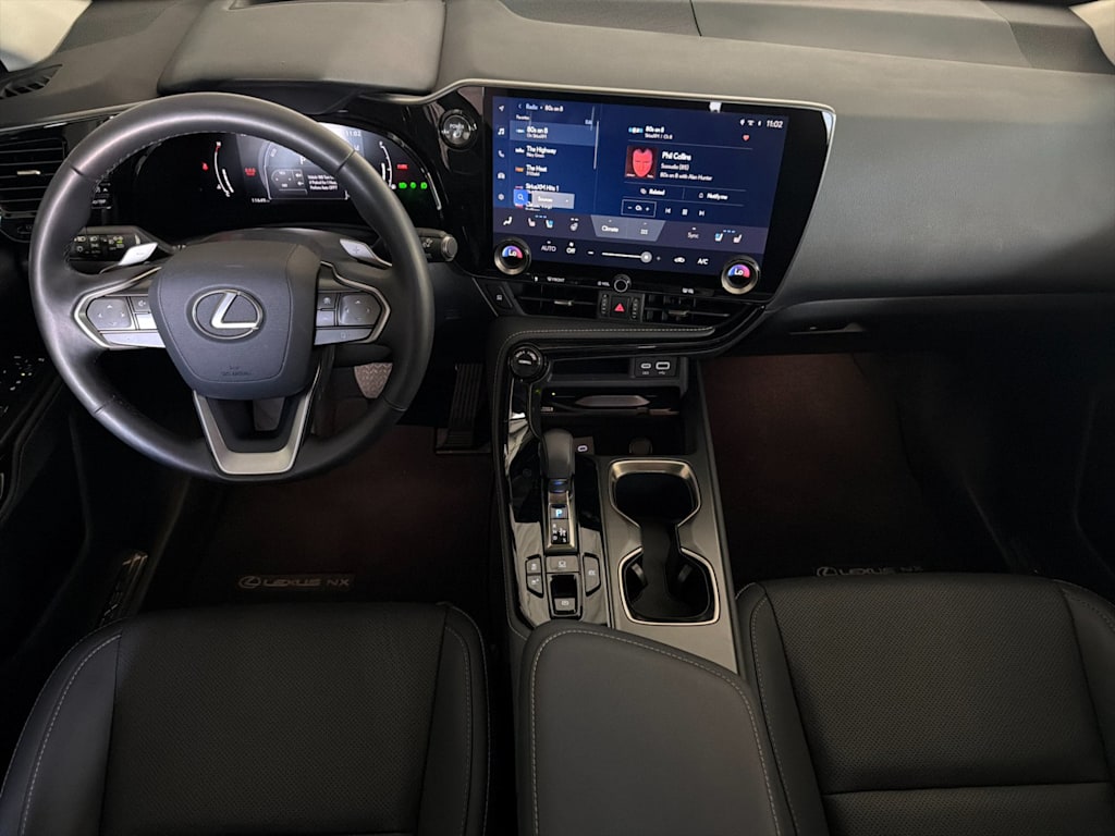 Thumbnail: 2025 Lexus ES - 2