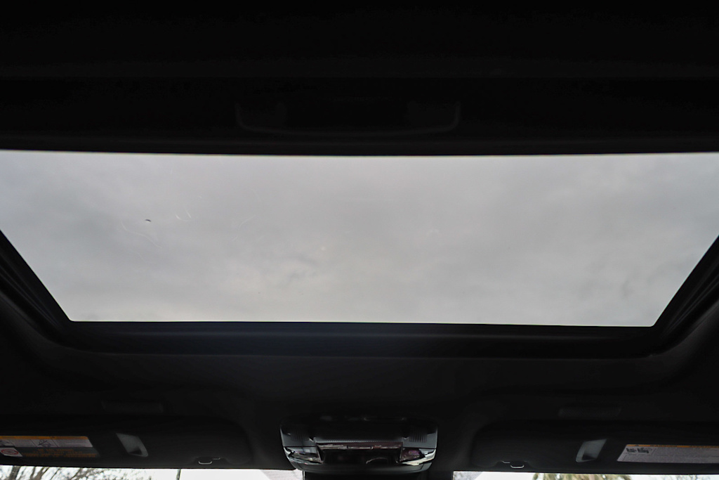 Thumbnail: 2024 Lexus ES - 23