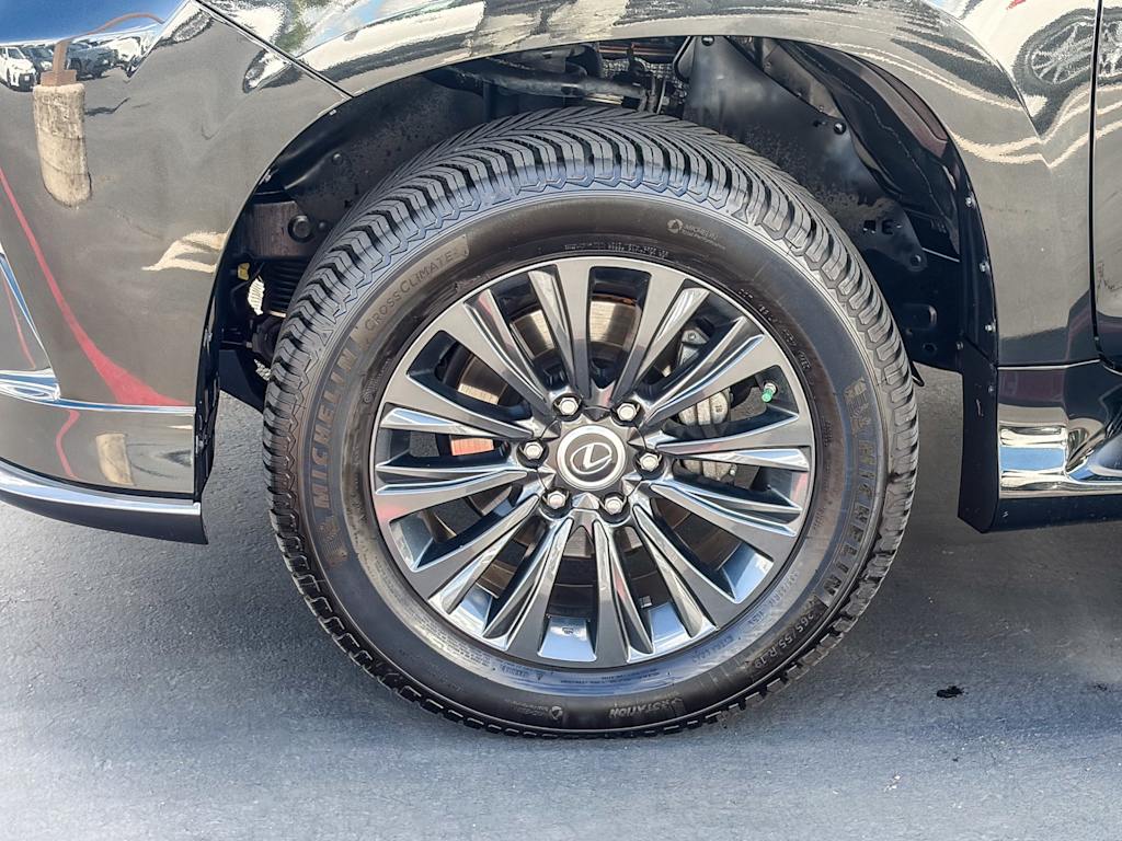 Thumbnail: 2023 Lexus GX - 7