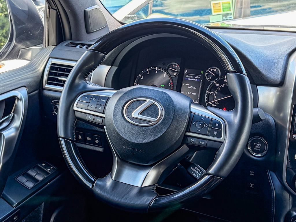 Thumbnail: 2023 Lexus GX - 9