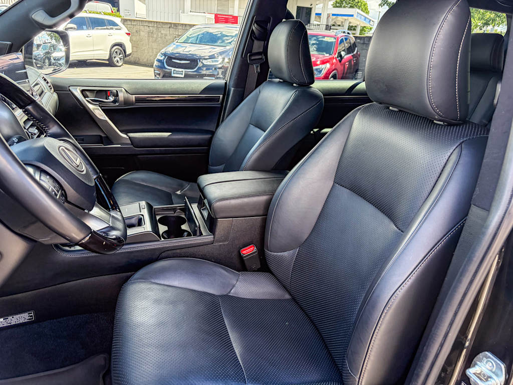 Thumbnail: 2023 Lexus GX - 11