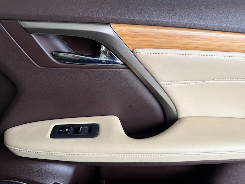 Thumbnail: 2019 Lexus RX - 25