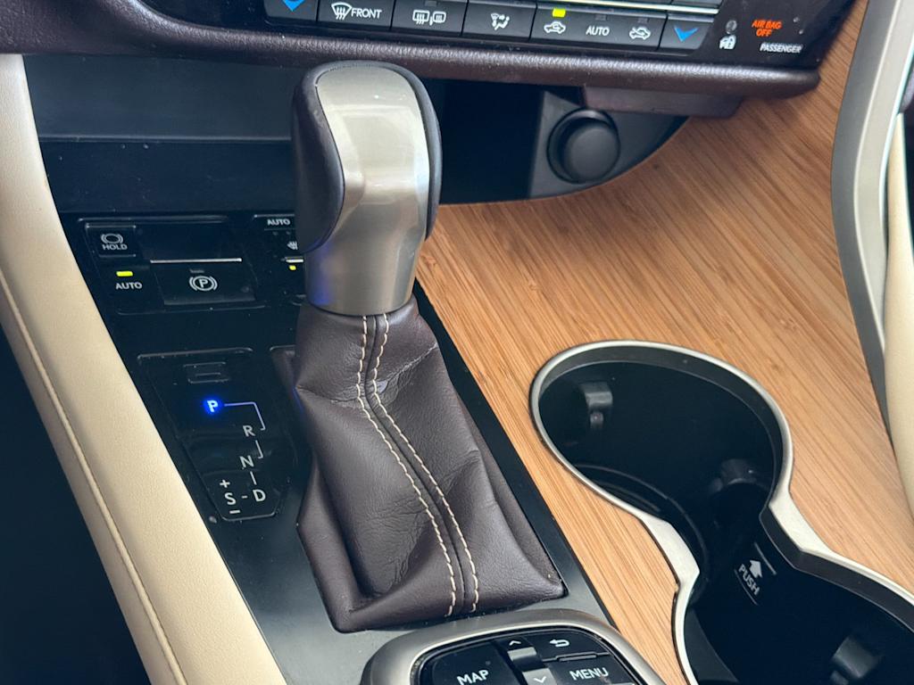 Thumbnail: 2019 Lexus RX - 14