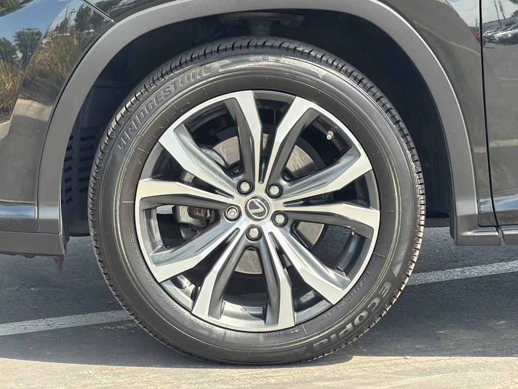 Thumbnail: 2019 Lexus RX - 8
