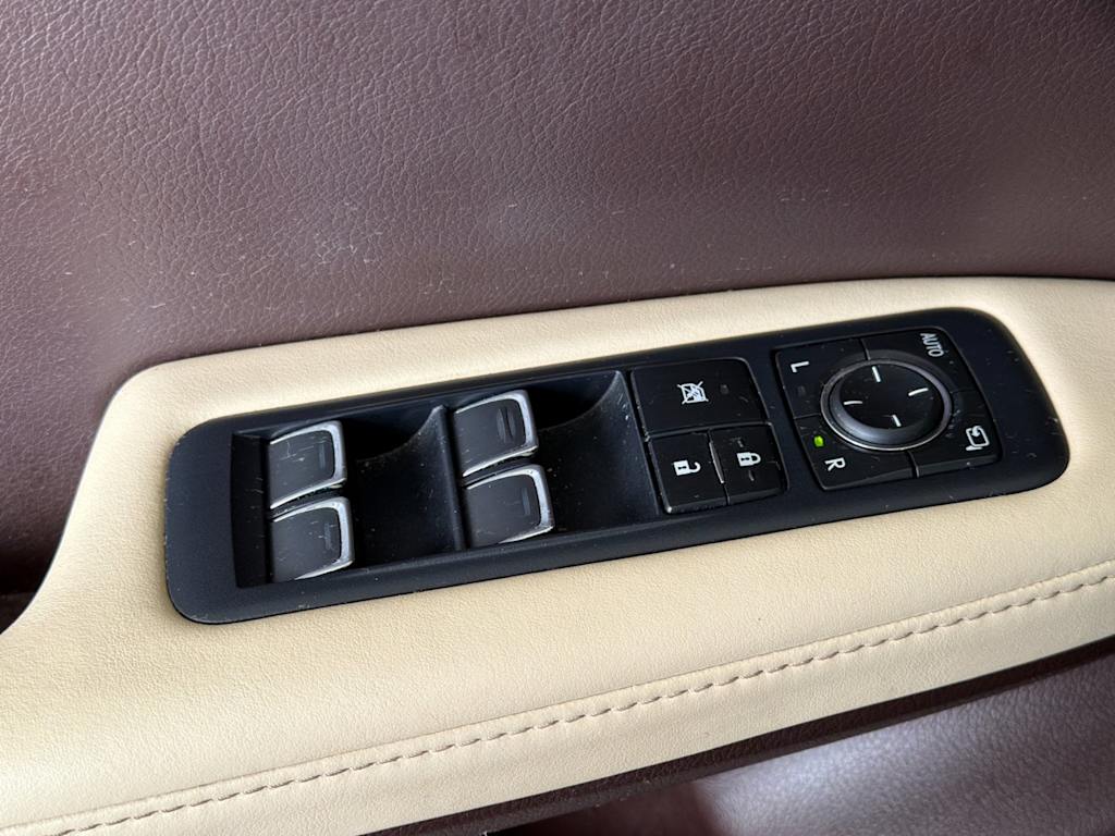 Thumbnail: 2019 Lexus RX - 21