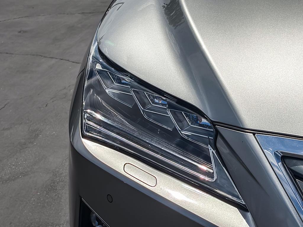 Thumbnail: 2019 Lexus RX - 18