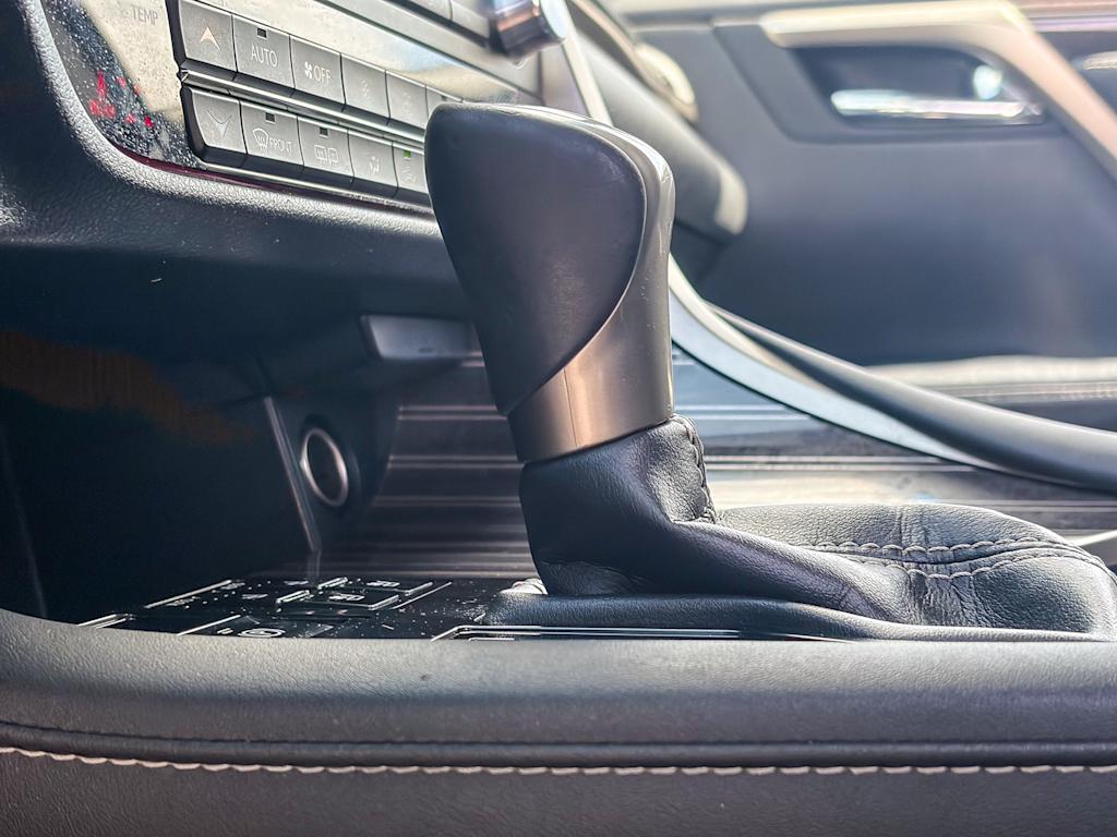 Thumbnail: 2019 Lexus RX - 26