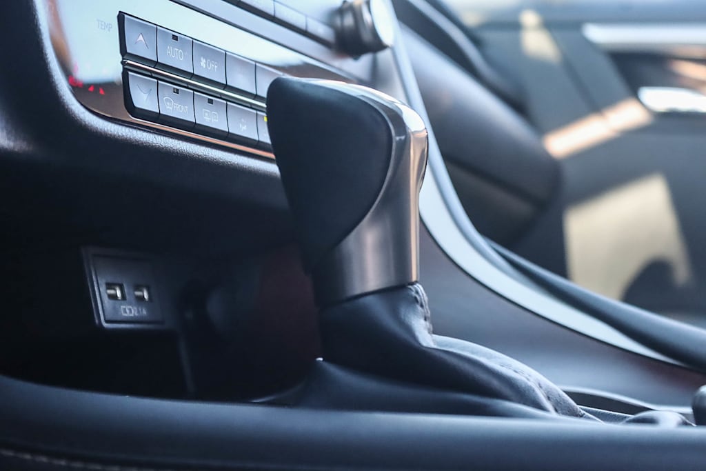 Thumbnail: 2020 Lexus RX - 27