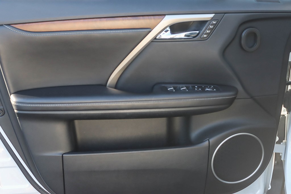 Thumbnail: 2020 Lexus RX - 25