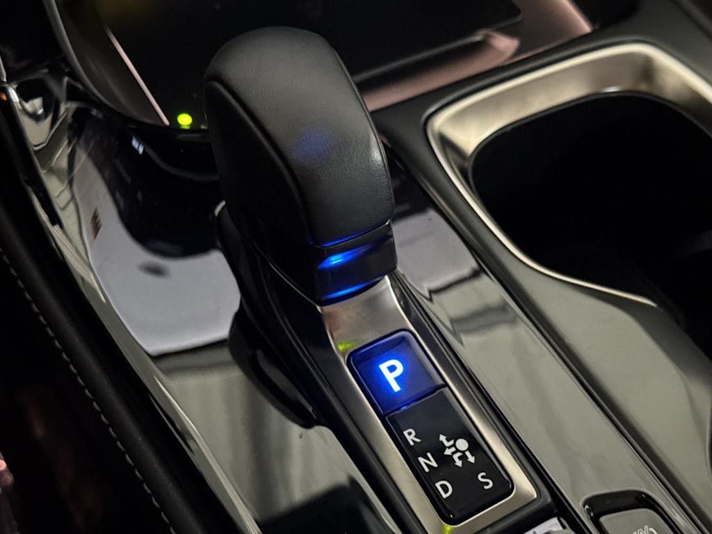 Thumbnail: 2025 Lexus ES - 14