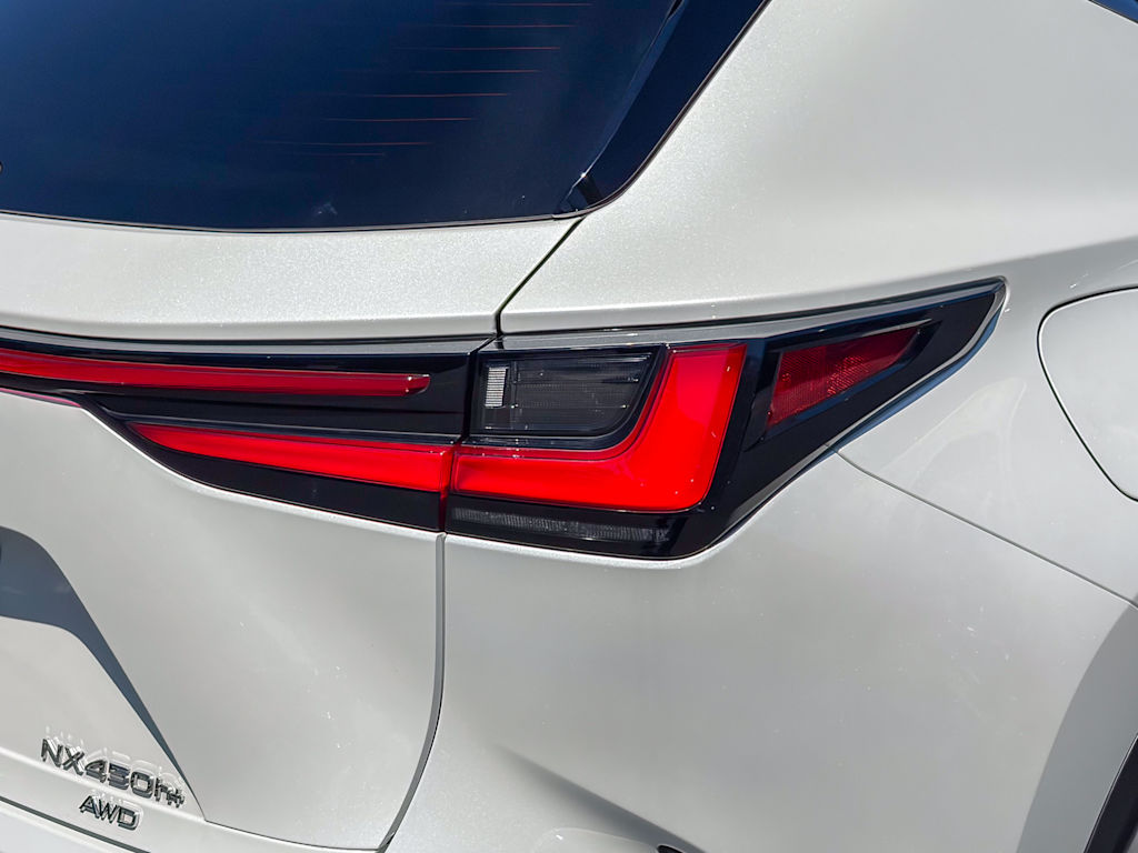 Thumbnail: 2024 Lexus ES - 15