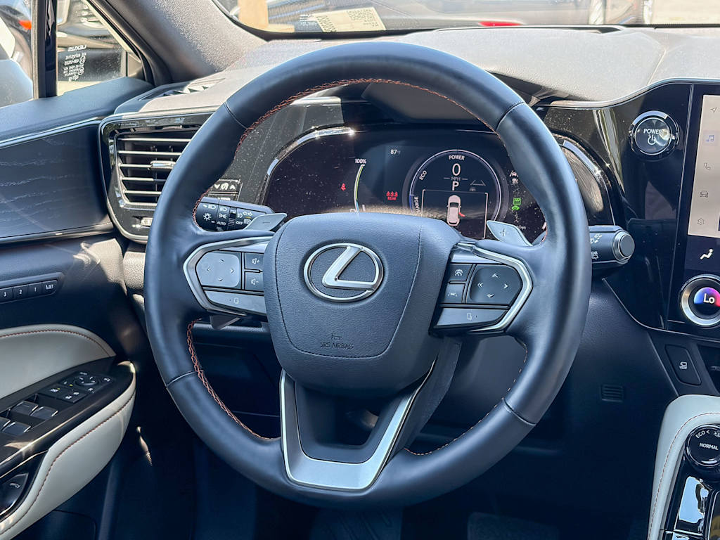 Thumbnail: 2024 Lexus ES - 2