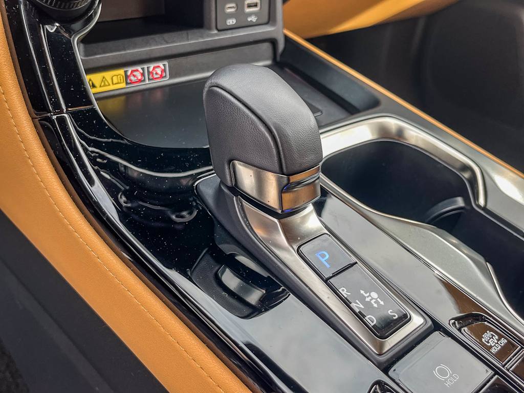 Thumbnail: 2025 Lexus ES - 14