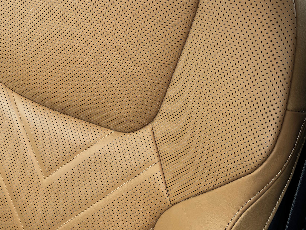 Thumbnail: 2025 Lexus ES - 26