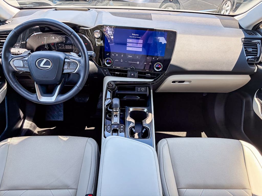 Thumbnail: 2025 Lexus ES - 2