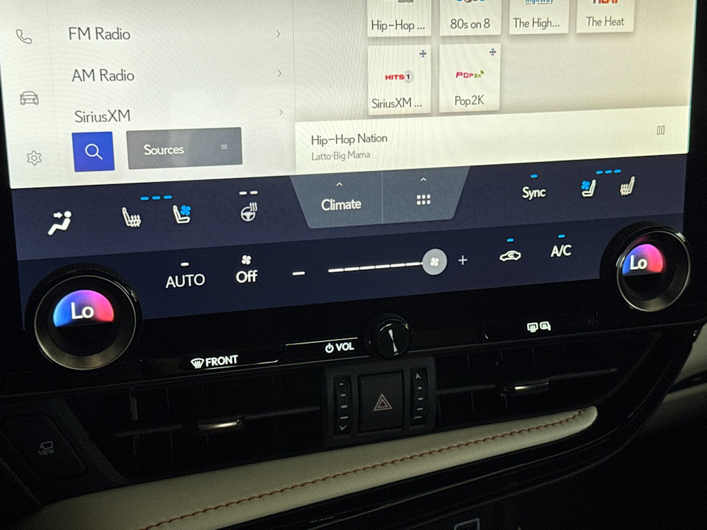 Thumbnail: 2024 Lexus ES - 28