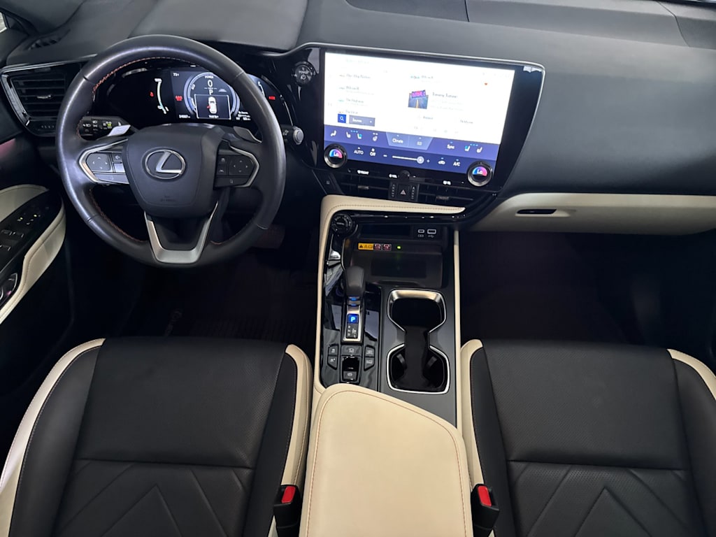 Thumbnail: 2024 Lexus ES - 2