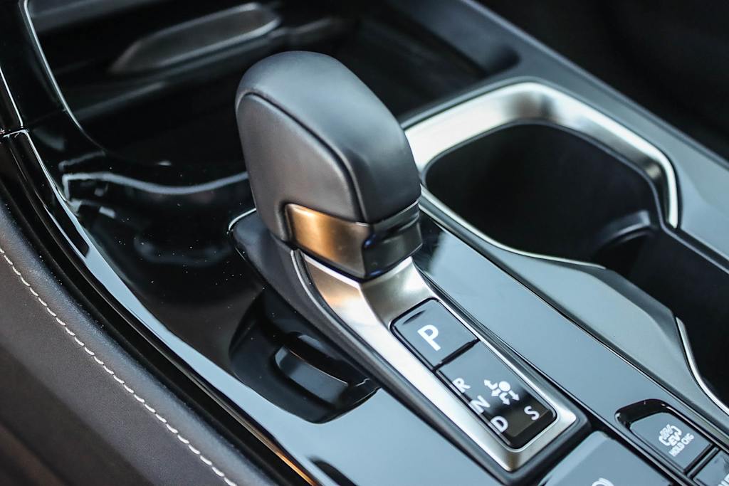 Thumbnail: 2025 Lexus ES - 14