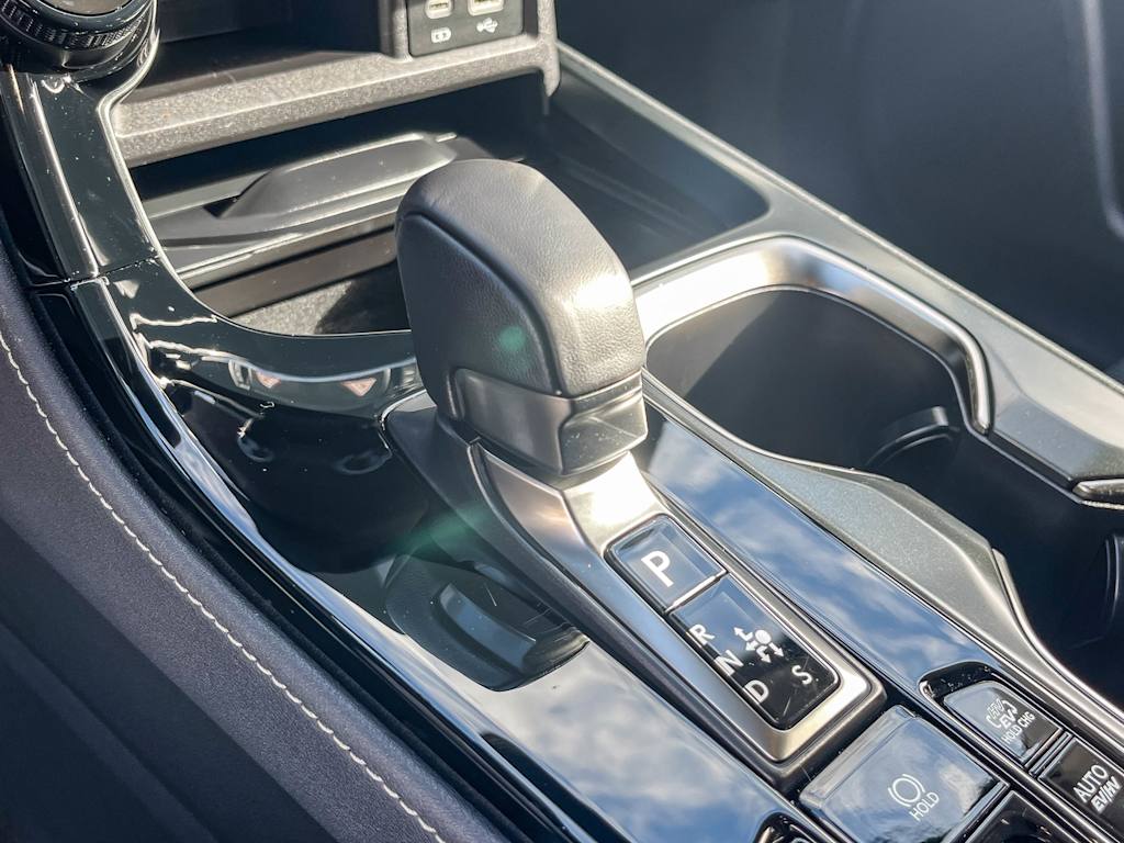 Thumbnail: 2025 Lexus ES - 13