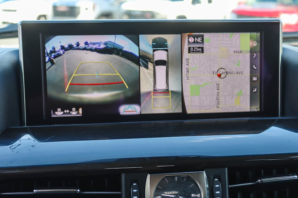 Thumbnail: 2018 Lexus LX - 25