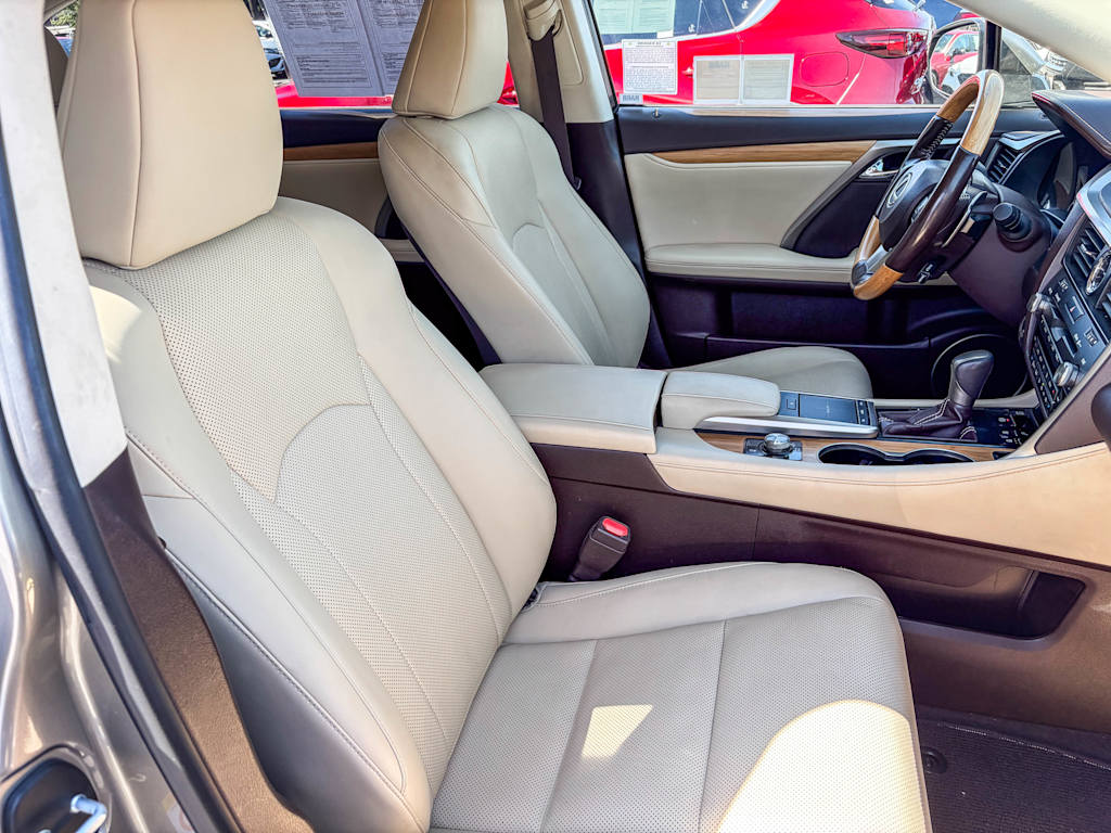 Thumbnail: 2020 Lexus RX - 9