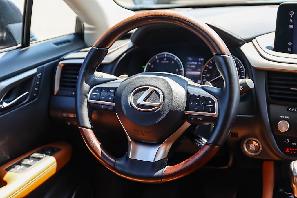 2022 Lexus RX 350L 8