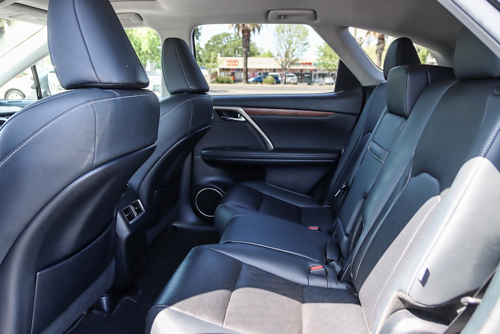 2022 Lexus RX 350L 11