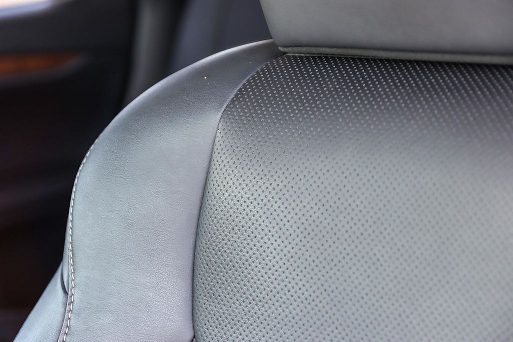 2022 Lexus RX 350L 26