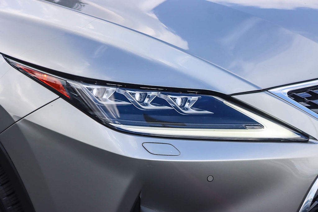 Thumbnail: 2020 Lexus RX - 19