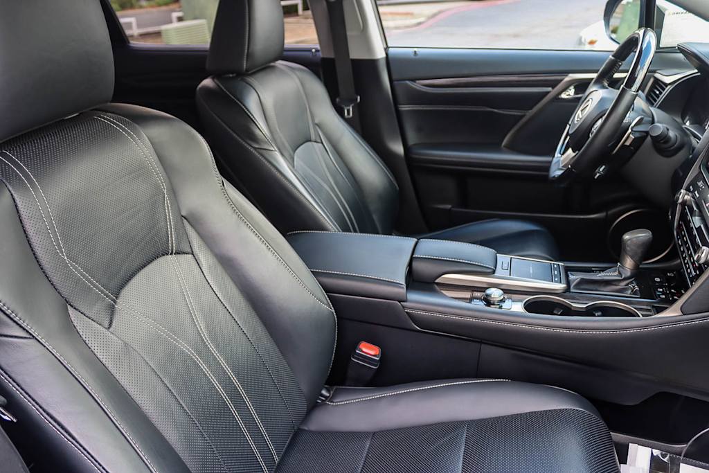 Thumbnail: 2020 Lexus RX - 9