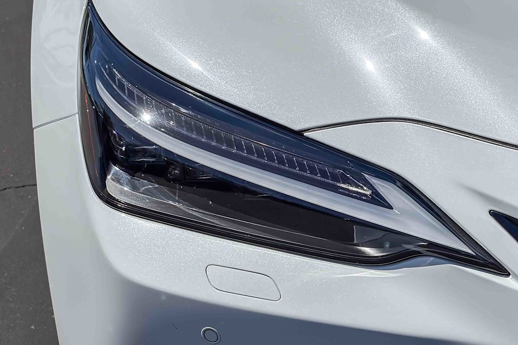 Thumbnail: 2024 Lexus ES - 19