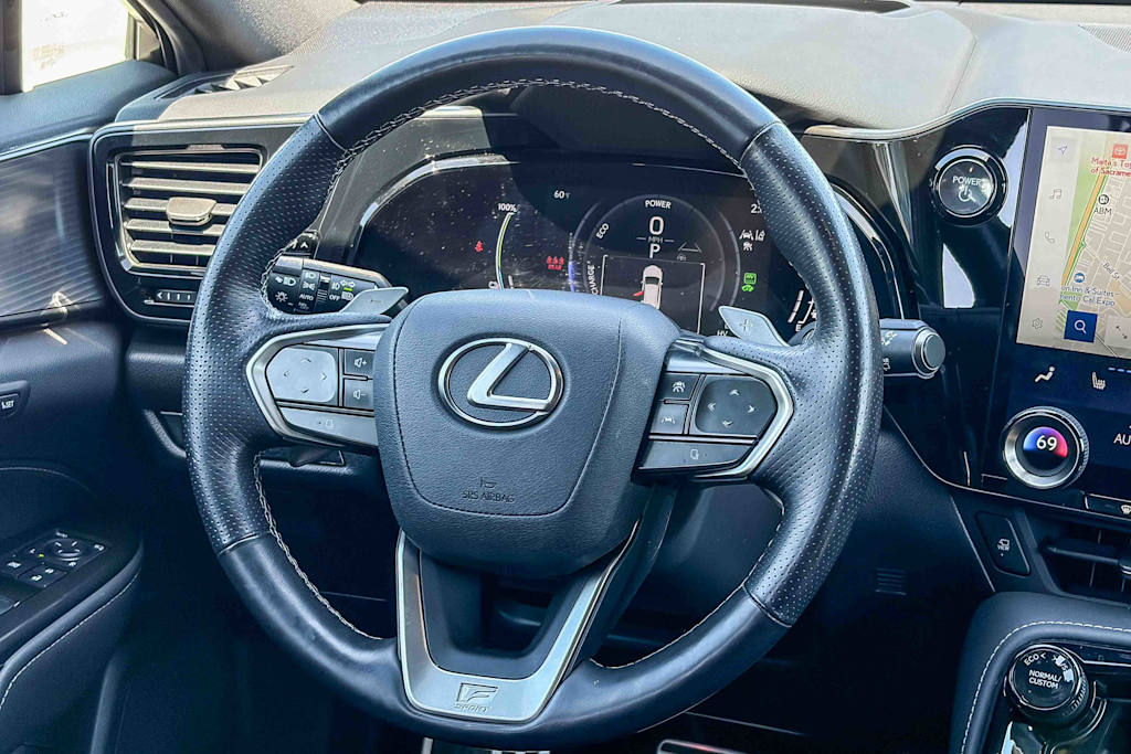 Thumbnail: 2024 Lexus ES - 9