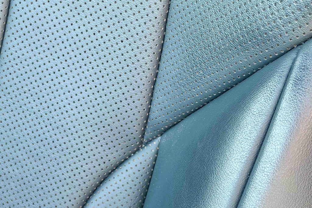 Thumbnail: 2024 Lexus ES - 26