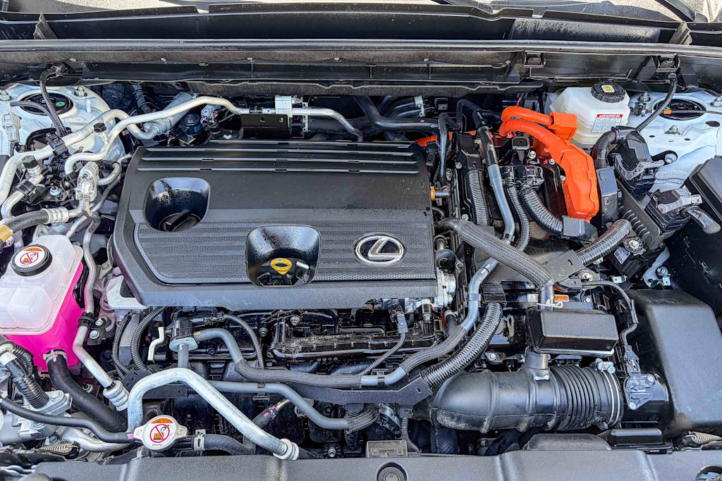 Thumbnail: 2024 Lexus ES - 8