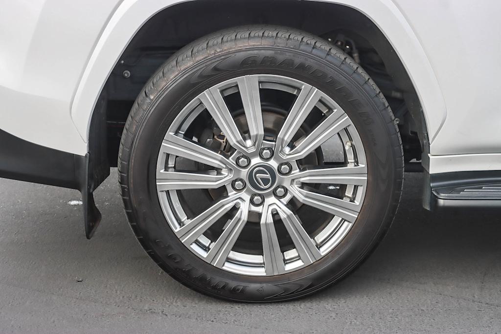 Thumbnail: 2023 Lexus LX - 18