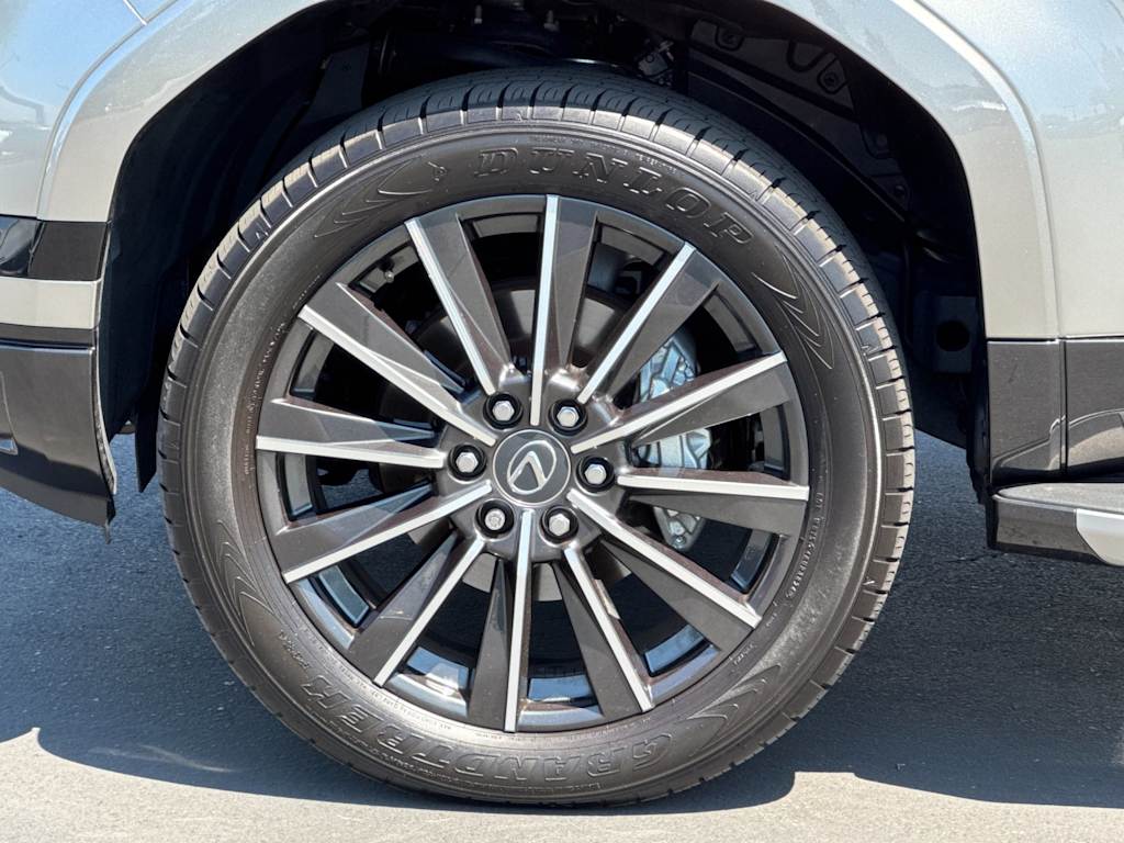 Thumbnail: 2024 Lexus ES - 8