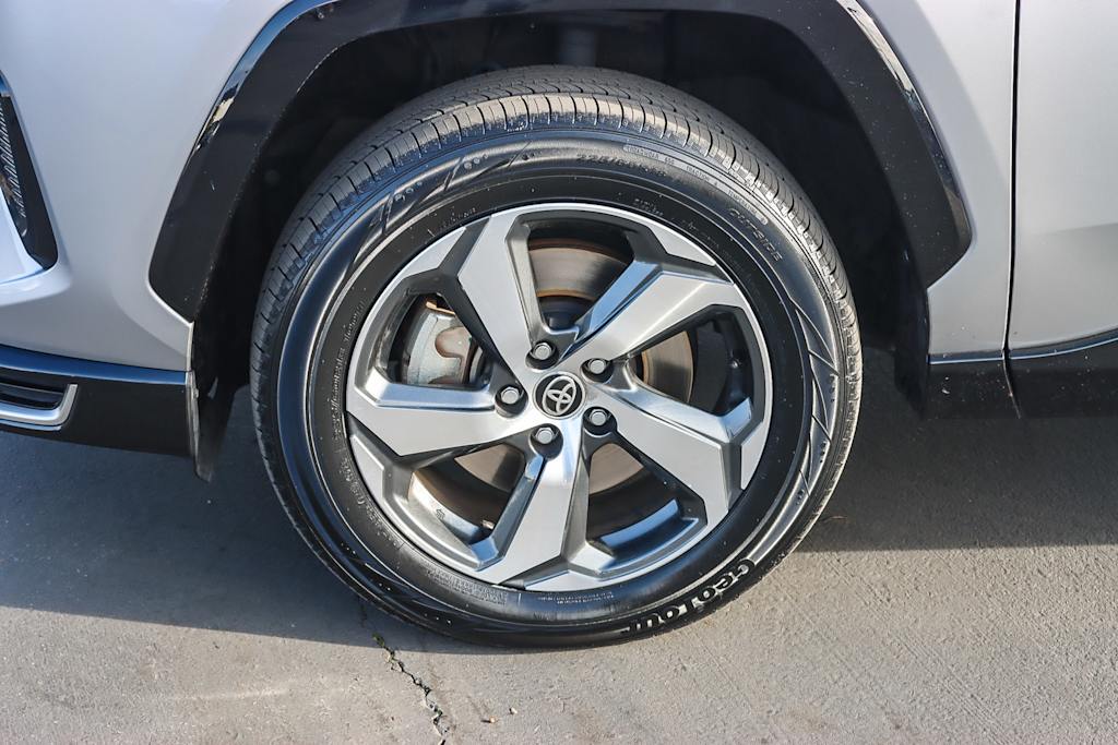 Thumbnail: 2021 Toyota RAV4 - 7