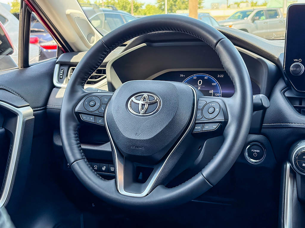 Thumbnail: 2023 Toyota RAV4 - 8